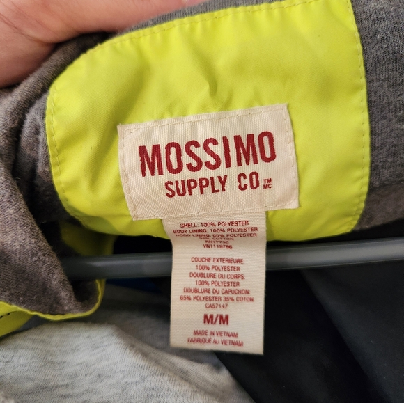 Mossimo men's colorblock rain jacket - Picture 3 of 3